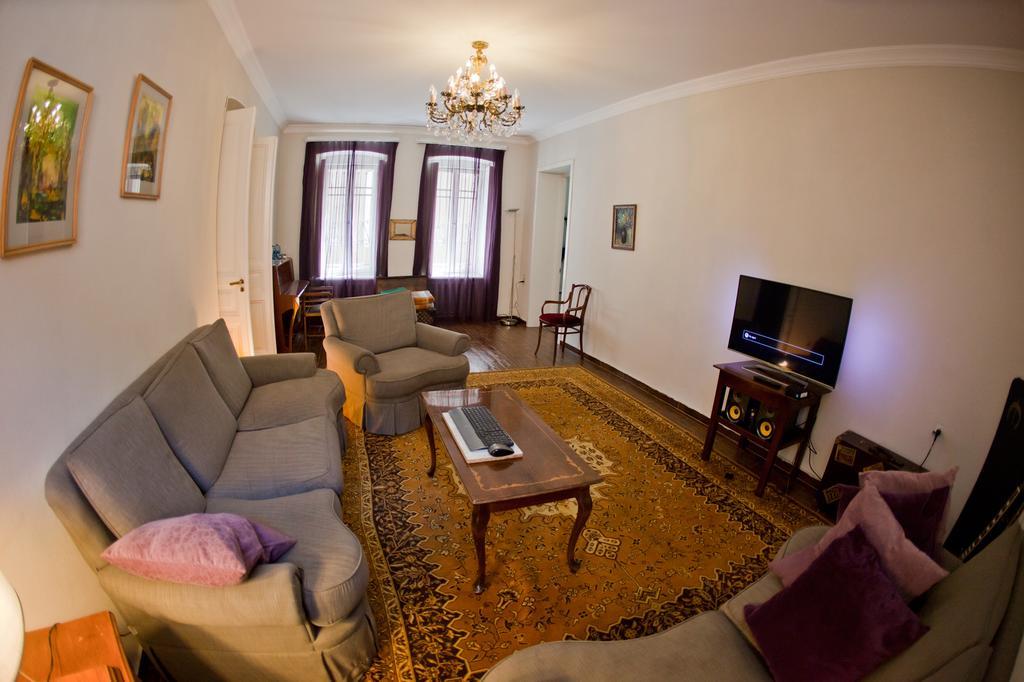 Hostel Mountain 13 Tbilisi Exteriör bild